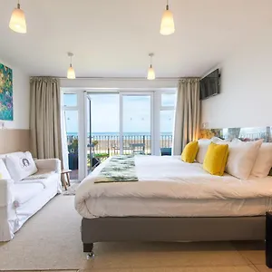 Bed and breakfast Bayview
