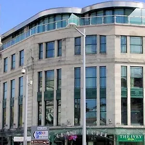 Hotel The Grand
